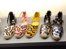 Original brand women’s casual shoes fashion women Rivets Leopard Print flat shoes the fisherman Canvas Shoes Nets Espadrilles