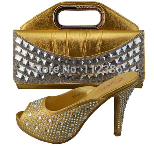 Wholesale Price of gold peep sandal shoe with matching handbag in new italian style for free