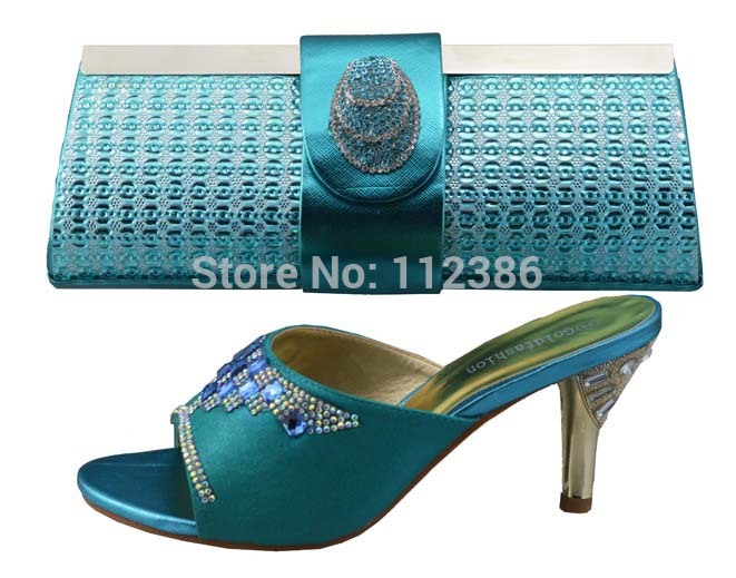 Elegant wedding shoe and matching bagag at wholesale and retail price in blue size 38 42