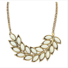 Star Jewelry 2014 New Arriva Retro Leaf Gem Necklace Cute Necklaces Pendants Fashion Jewelry Woman Christmas