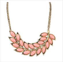 Star Jewelry 2014 New Arriva Retro Leaf Gem Necklace Cute Necklaces Pendants Fashion Jewelry Woman Christmas