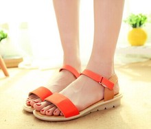 Tendon at the end of summer sandals flat sandals with flat sandals soft bottom non slip