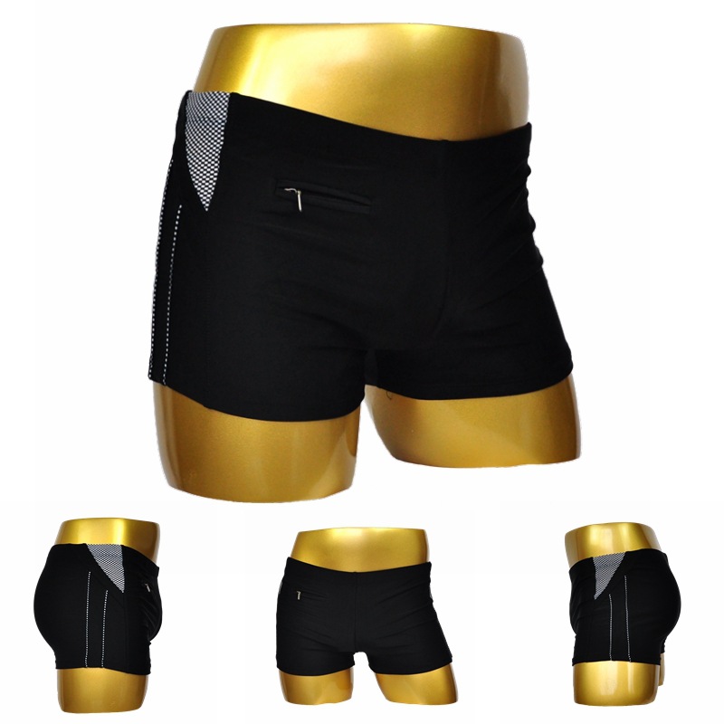 Gros en maillot de bain