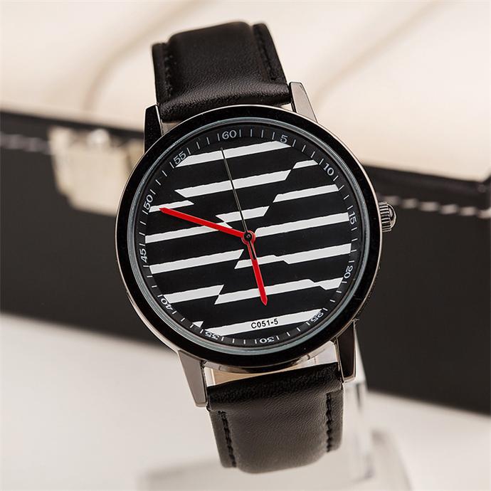 Free shipping Individuality crossband mens watches Trendy casual ladies watches Fashion jewelry