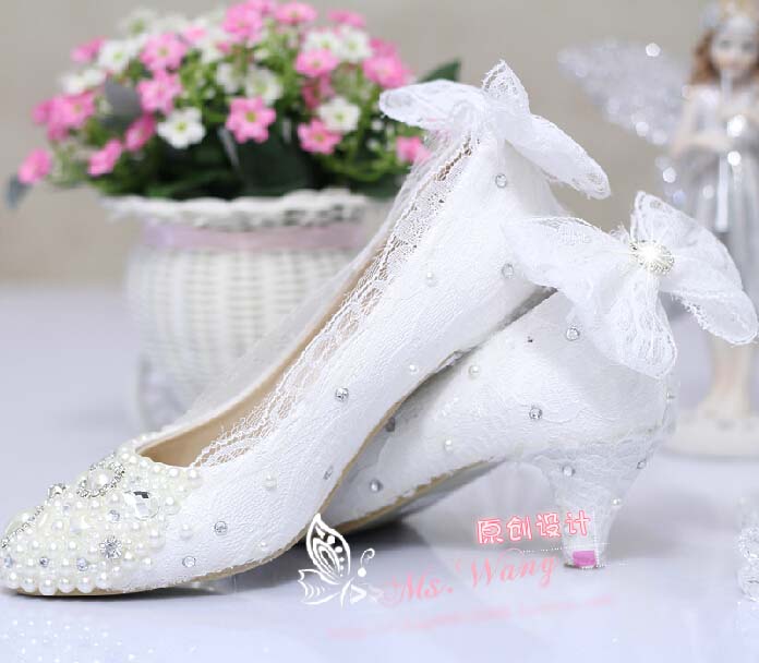 5cm Lace Pearl Crystal Bow White Design Lady Women Med Heel Shoe Pumps For Wedding Bridal