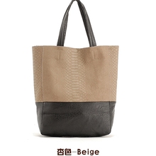 2014 new European and American snakeskin retro large capacity python pattern charm casual fashion shoulder bag