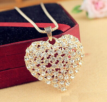 Hollow out heart pendant long necklace/sale fashion necklaces womens jewellery gifts wholesale/colares bijuterias/collier/bijoux