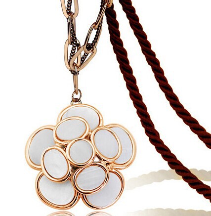 Shell bib flower pendant long necklace korean brand jewelry collier women fashion 2014 kolye joyas bijouterie