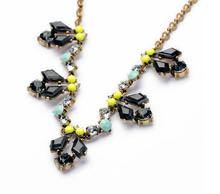 2014 New Fashion Neutral Versatile Lila Crystal Honey Bee Pendent Statement Necklace Women Jewelry Top Christmas