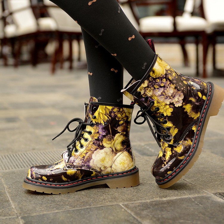 2014 autumn winter floral Fashion genuine leather flat boots martin boots flat heel brand designer women