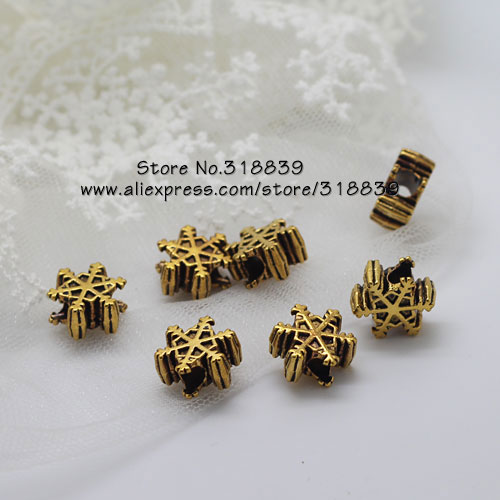  30 pieces lot Antique Gold Metal Alloy 7 14 14mm 3D Double sided Snowflake Beads