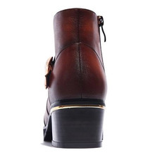 New 2014 Autumn Winter Women s Genuine Leather Pointed Toe Short Boots Vintage Rivet Knight Boot