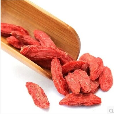 Chinese wolfberry super ningxia 250 grams Medlar specials disposable medlar zhongning new goods