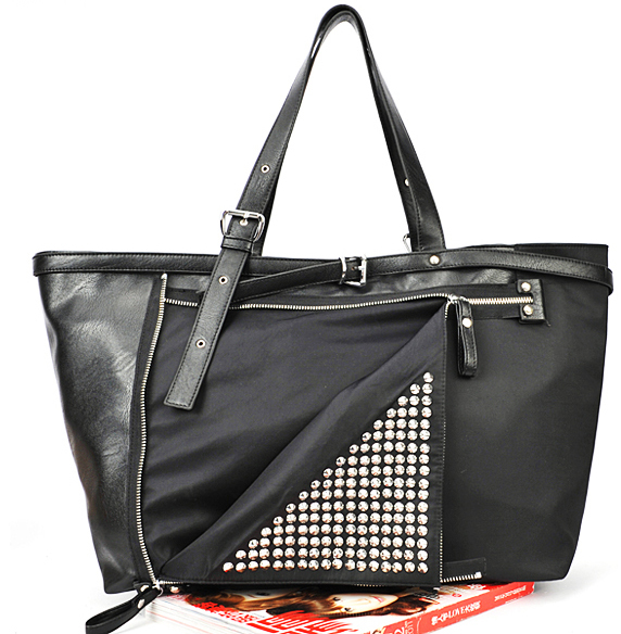2014 new trend portable shoulder triangle rivet big bags