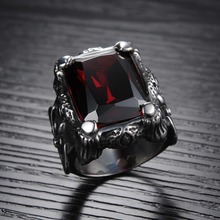 Free Shipping 2015 New Jewelry Domineering Fashion Punk Retro Trend Exquisite Inlaid Ruby Ring Titanium Steel