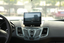 Multi-languages car gps navigation 7 inch TFT LCD Panel car rear view Touch Screen Car DVD Player for android IPHONE 5 6