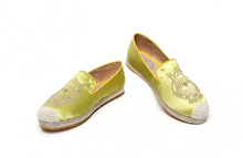 Newly Fashional Shine Silk Women Shoes  Owl Embroidery Flat Shoes Sapatos Femininos Comfortable Autumn Boots A333