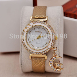 Fashion Rhinestone Lady Women Dress Watches Luxury Love Wristwatches Discount Women casual Quartz watch relogio feminino