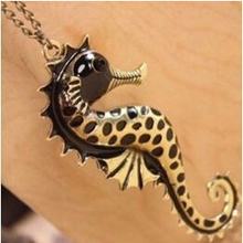 Korea Popular Retro Fancy sea horse necklace wholesale free shipping Animal Pendant Necklaces Statement jewelry for