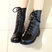 2014 Spring Korean version of the influx of British couple lace round flat flat with high-top boots shoes Martin boots Knight