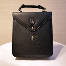 College of wind Korean retro fashionista backpack 2014 new schoolbag British PU bag of mail