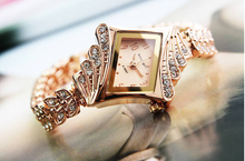 Fashionable Women s Analog Quartz Wrist Watch with Crystals Beads Decoration New
