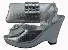 African Fashion Shoes and Matching Bags set for women, with plenty glass and Italy Shoes and Bags TSH1147 silver