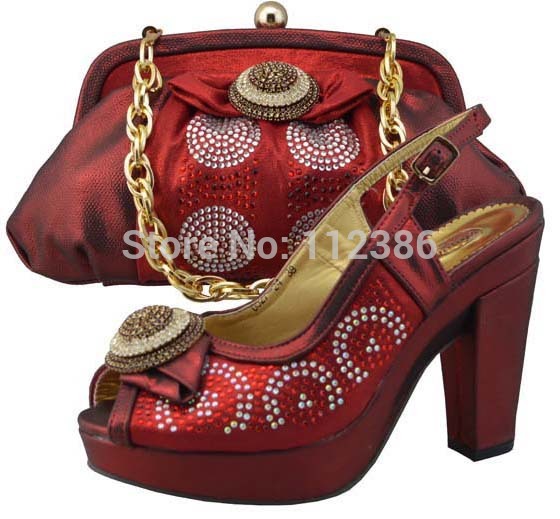 African Fashion Shoes and Matching Bags set with plenty stone and color bead Italy Shoes and