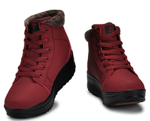 2014Winter snow shoes female plus velvet swing snow winter boots flat ankle winter boots sports cotton-padded shoes