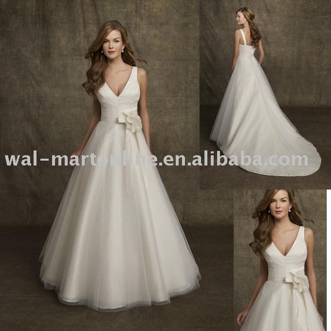 Designer wedding dress Price