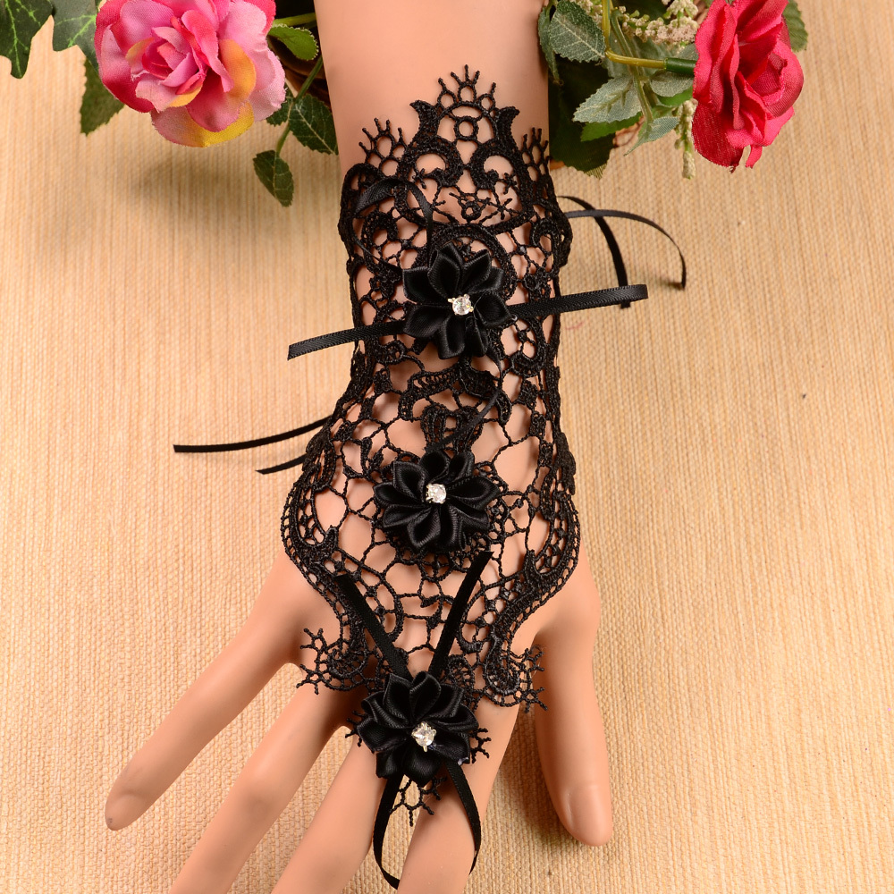 Free shipping 2014 fashion surrounded lace Bracelet girl s gift sexy Bracelet Carnival decorations Women s