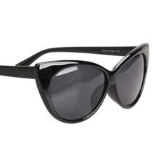 Vintage Cat Eye Design Outdoor Travel Sunglasses UV400 Protective Shades KK Y