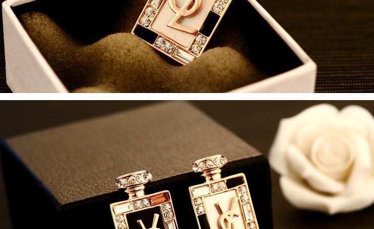 brand brooches high quality letters perfume brooches fasion women jewlery wholessales new 2014 factory price BV00015