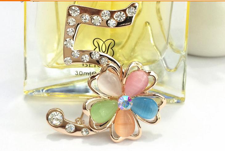 luxury brooches high quality 5 letter brooches with opal fasion women jewlery with 18k gold plated