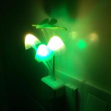 1PCS US Plug Romantic Colorful LED Mushroom Night Light Bed Lamp Home Illumination L0142411