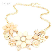 2014 new fashionable bright flower necklace charm rhinestone necklace and pendant gift