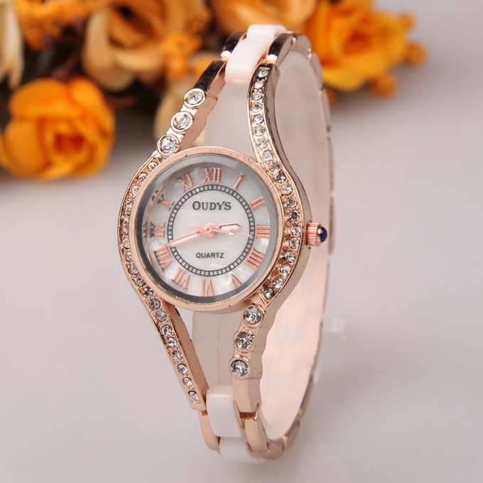 New 2014 Fashion Style Design Vintage Ladies Quartz Bracelet Rhinestone Dress Watches Designer Antique Watch Free