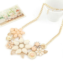 wholesale Fashion Elegant Women Pink Flower gold necklace Jewelry Choker Bib Statement Collar Chain Pendant Necklace