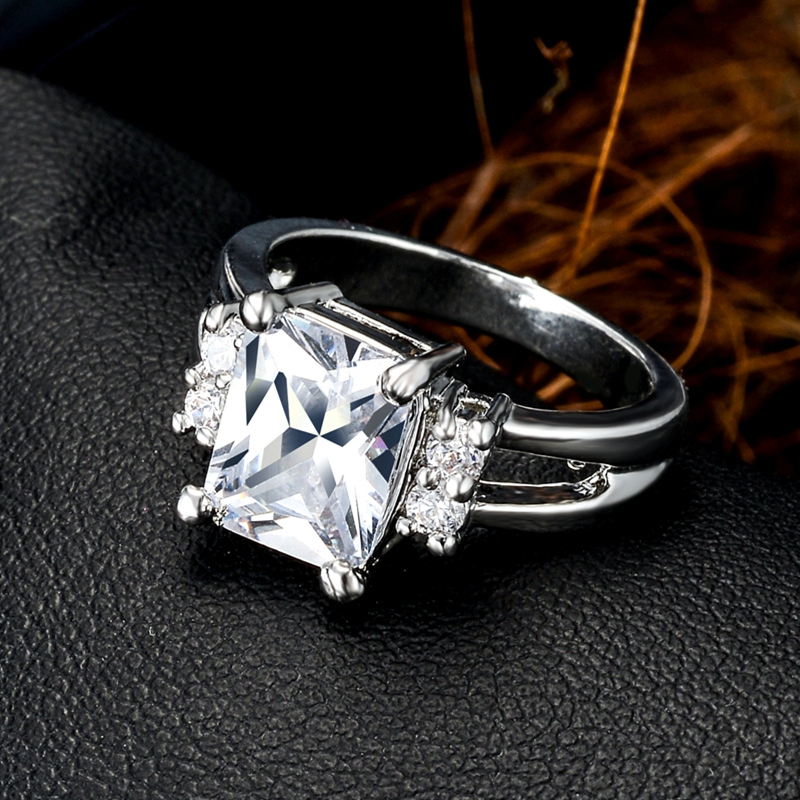 Elegant Luxury Crystal Ring Geometry Rectangle Gem CZ Zircon Plated Platinum Ring Engagement Fine Jewelry Women