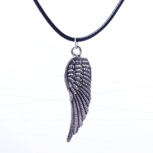 New Fashion  Free Shipping    Retro Black Leather Silver Plated Pendant Necklace Single Wing Carved Jewelry