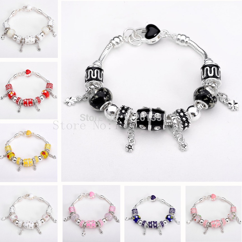       Bracelets16     925       