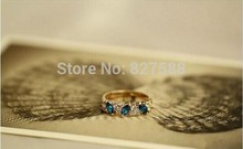 Minimum order of 10wholesale fashion Vintage emerald Crystal ring for Women Jewelry ARD01