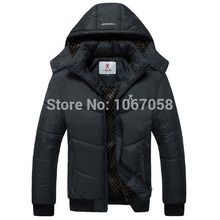 Thicken famous brand outerwear winter jacket men warm parka men outdoors sports jacket winter coat men LS210