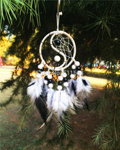 2015 New fashion jewelry Hot black and white Dreamcatcher Wind Chimes Indian Style Feather Pendant Dream Catcher Gift