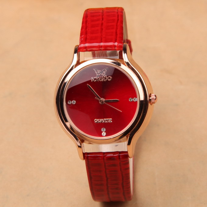 Charms red ladies beautiful ornament watch leather women casual quartz watch relogio feminino stainless steel Textured