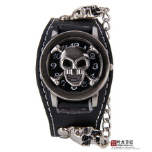 Personality Punk Skull series watch, a classic black knight list with jewelry, stainless steel shell, free postage