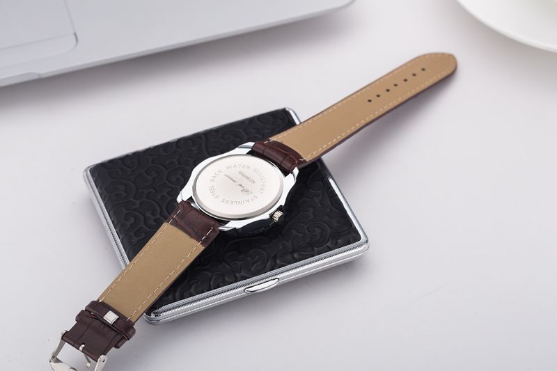 2015 New Quartz Casual WristWatch Men Outdoor Sport Watch Military Business Watch Leatches Wristwatches men Clocks
