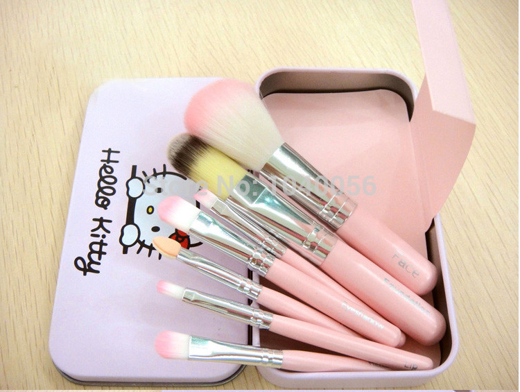Hot sale Hello Kitty 7 pcs Mini Makeup brush Set cosmetics kit make up tools for