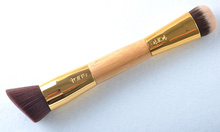 Top selling Tarte The Slenderizer Bamboo Contouring Brush Foundation Brush Makeup Brushes Markup Tool 