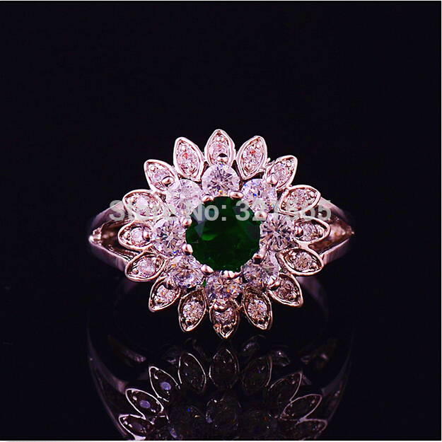 Vogue Emerald Quartz Crystal Flower Design White Gold Filled Ring Size 7 8 9 Super Value